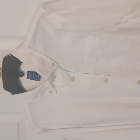 NWT Boy's Xl Bundle of (2) Collar Button Down Dress Shirts Sz Xl All cot… - Picture 7 of 11